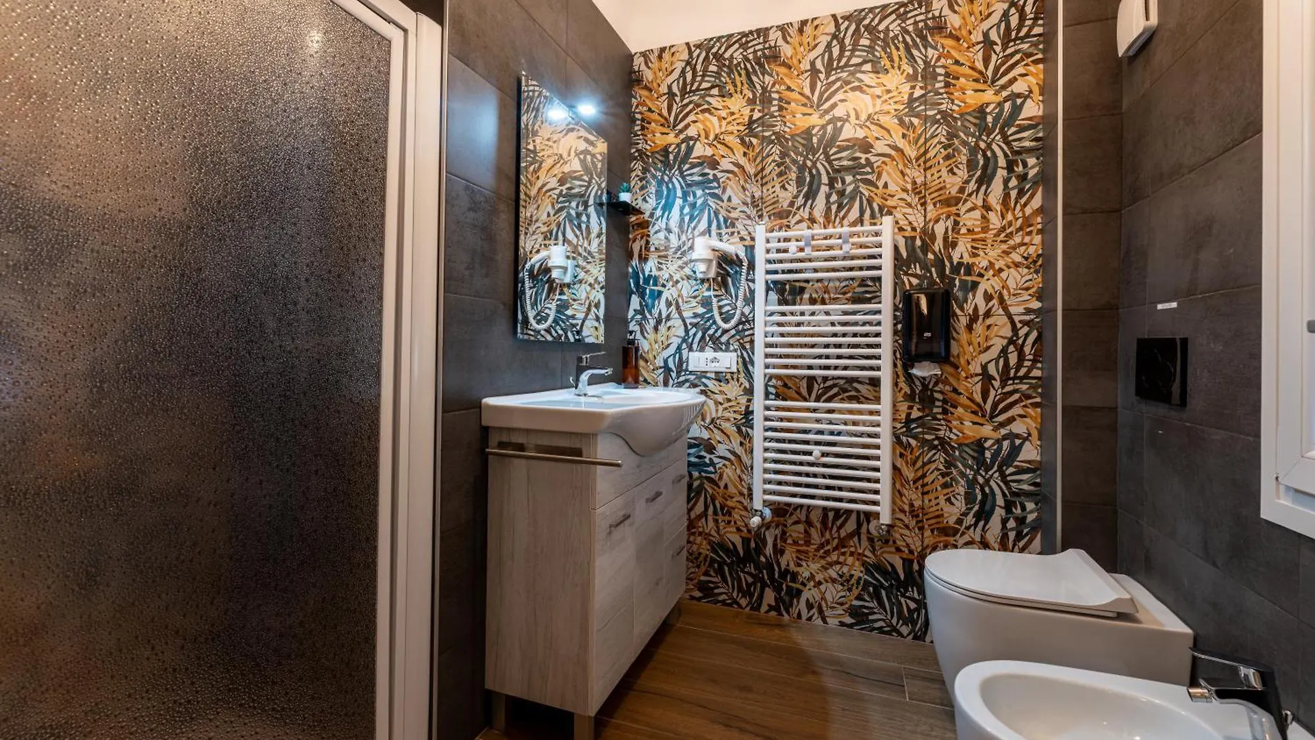 Fellini Rooms Ferrara Affittacamere
