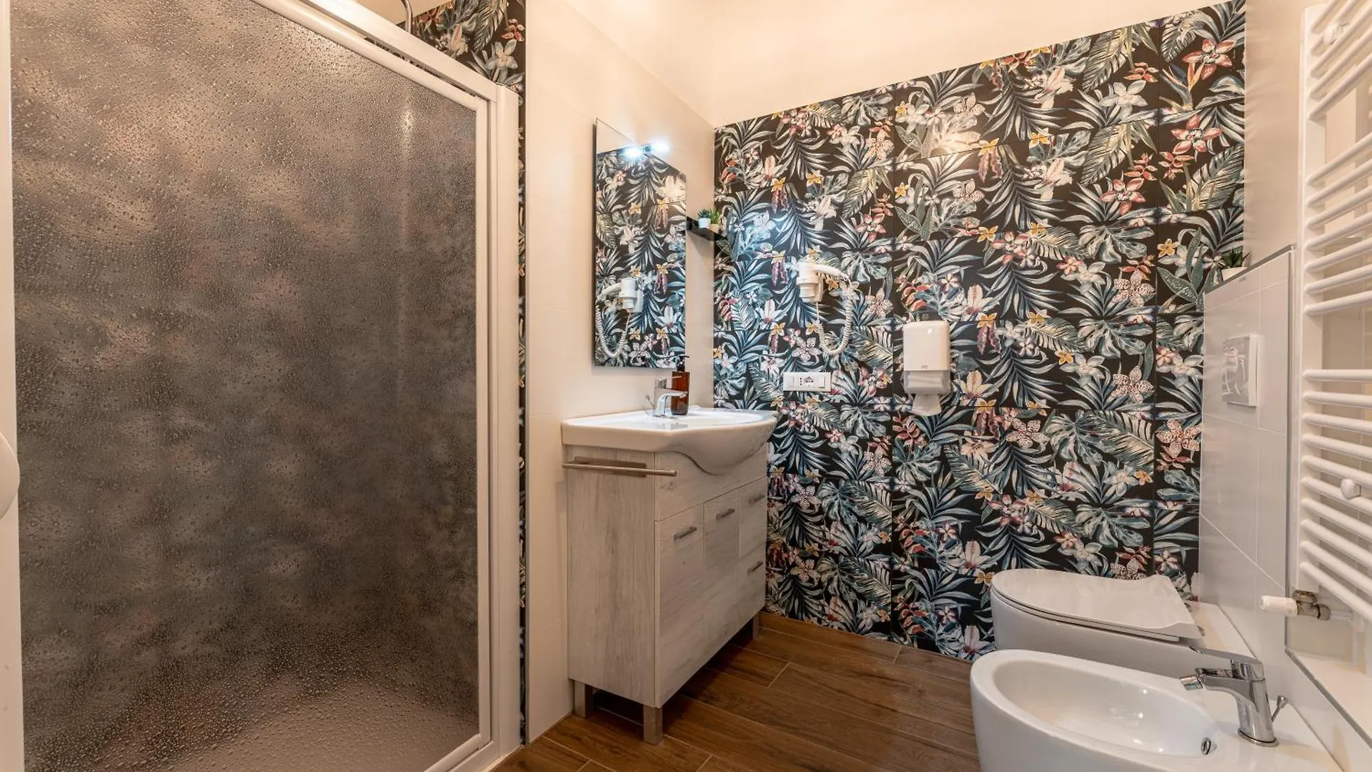 Fellini Rooms Ferrara Italia