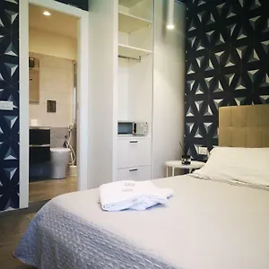 2b Fifteen Floor 3*, Napoli Italia